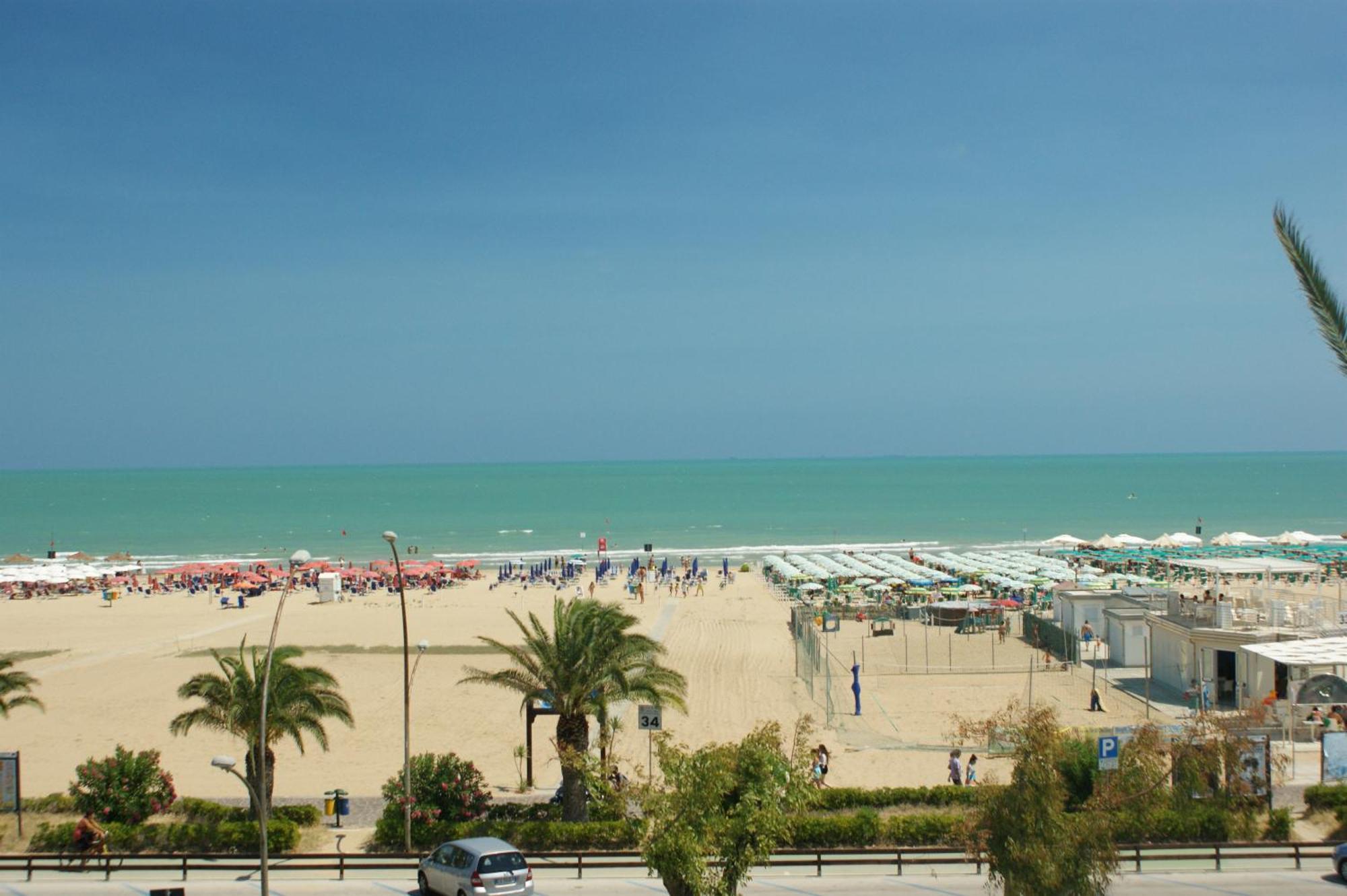 Appartement Residenza Alpaluba à Vasto Extérieur photo