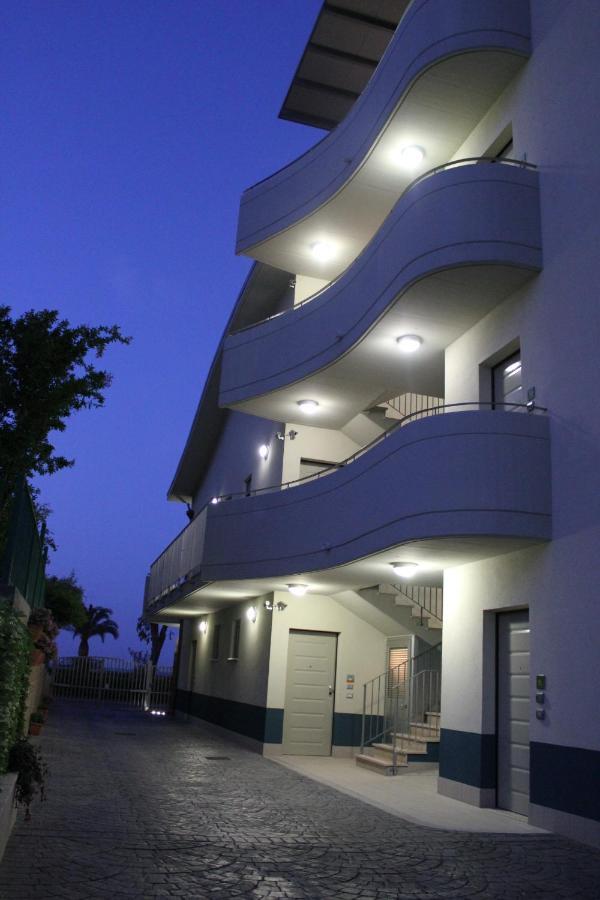 Appartement Residenza Alpaluba à Vasto Extérieur photo